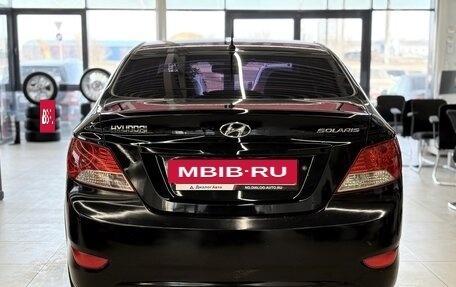 Hyundai Solaris II рестайлинг, 2011 год, 635 000 рублей, 7 фотография