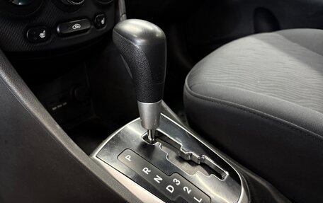 Hyundai Solaris II рестайлинг, 2011 год, 635 000 рублей, 21 фотография