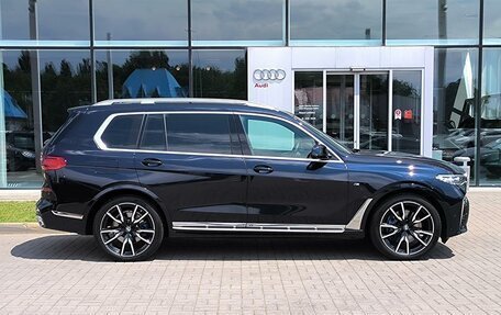 BMW X7, 2021 год, 8 200 000 рублей, 3 фотография