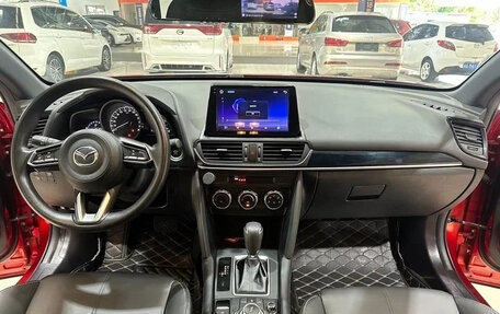 Mazda CX-4, 2022 год, 2 300 666 рублей, 9 фотография