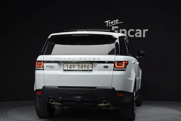 Land Rover Range Rover Sport II, 2014 год, 4 700 000 рублей, 4 фотография