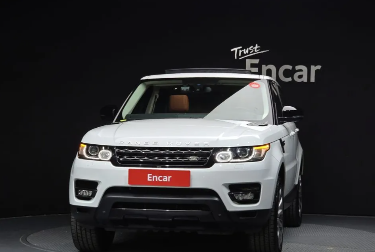 Land Rover Range Rover Sport II, 2014 год, 4 700 000 рублей, 3 фотография
