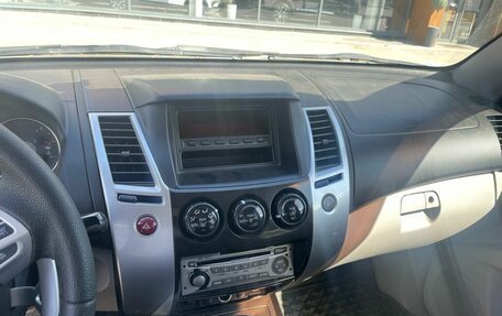 Mitsubishi Pajero Sport II рестайлинг, 2010 год, 1 350 000 рублей, 6 фотография