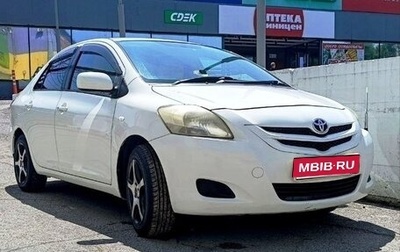 Toyota Belta, 2005 год, 509 999 рублей, 1 фотография