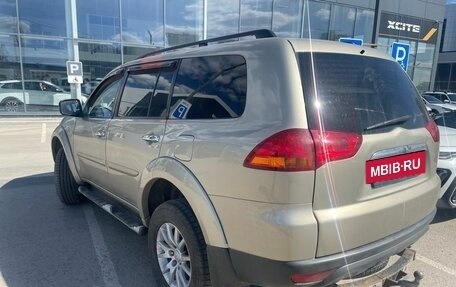 Mitsubishi Pajero Sport II рестайлинг, 2010 год, 1 350 000 рублей, 10 фотография