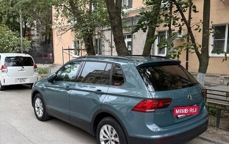 Volkswagen Tiguan II, 2020 год, 2 490 000 рублей, 6 фотография