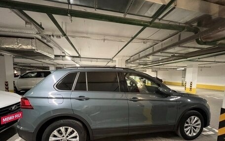 Volkswagen Tiguan II, 2020 год, 2 490 000 рублей, 4 фотография