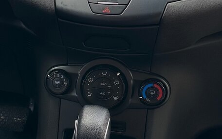 Ford Fiesta, 2017 год, 900 000 рублей, 6 фотография