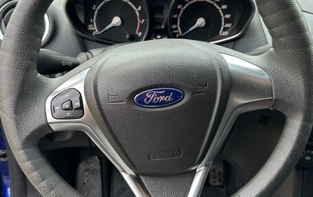 Ford Fiesta, 2017 год, 900 000 рублей, 13 фотография