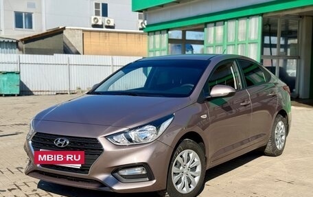 Hyundai Solaris II рестайлинг, 2018 год, 1 400 000 рублей, 3 фотография