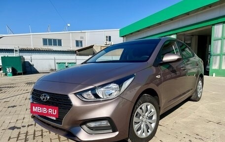 Hyundai Solaris II рестайлинг, 2018 год, 1 400 000 рублей, 32 фотография