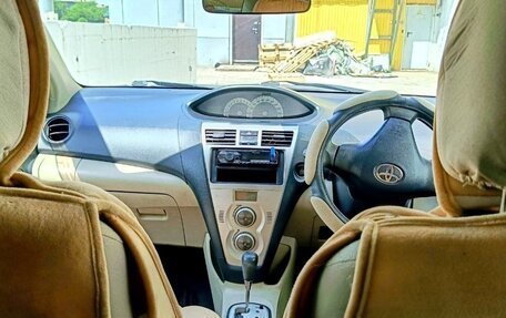 Toyota Belta, 2005 год, 509 999 рублей, 8 фотография