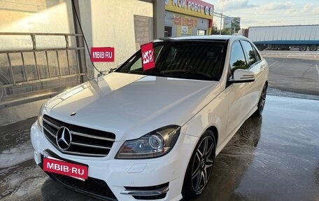 Mercedes-Benz C-Класс, 2012 год, 1 600 000 рублей, 2 фотография