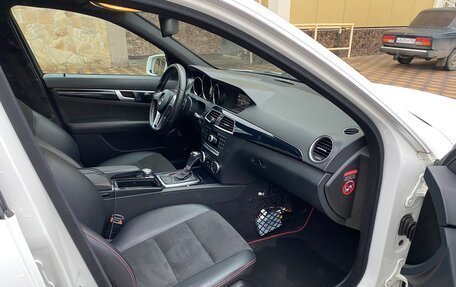 Mercedes-Benz C-Класс, 2012 год, 1 600 000 рублей, 25 фотография
