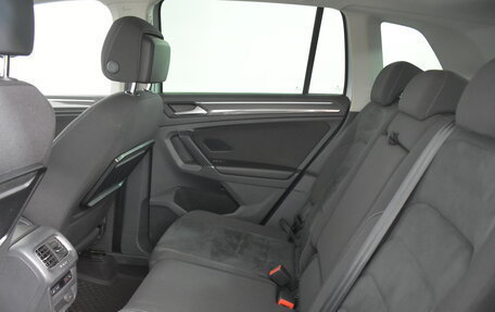 Volkswagen Tiguan II, 2017 год, 1 689 000 рублей, 14 фотография