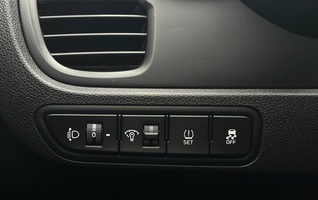 KIA Rio IV, 2019 год, 1 595 000 рублей, 16 фотография