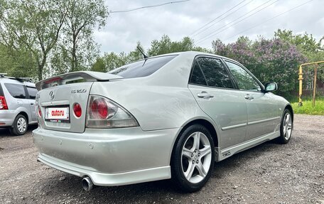 Lexus IS II рестайлинг 2, 1999 год, 950 000 рублей, 4 фотография