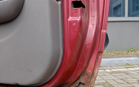 Nissan Almera, 2000 год, 200 000 рублей, 8 фотография
