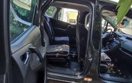 Opel Meriva, 2012 год, 490 000 рублей, 4 фотография