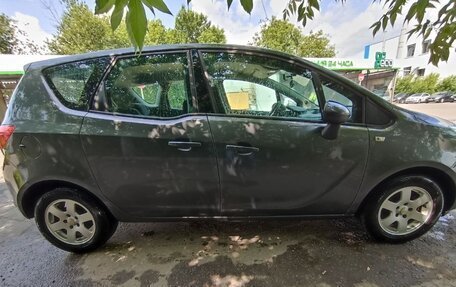 Opel Meriva, 2012 год, 490 000 рублей, 3 фотография