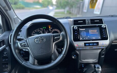 Toyota Land Cruiser Prado 150 рестайлинг 2, 2018 год, 5 900 000 рублей, 22 фотография