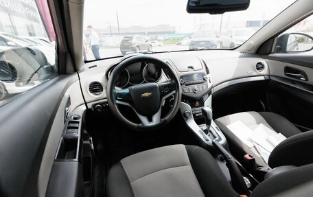 Chevrolet Cruze II, 2013 год, 890 000 рублей, 8 фотография