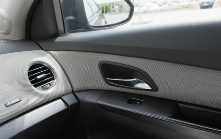 Chevrolet Cruze II, 2013 год, 890 000 рублей, 16 фотография