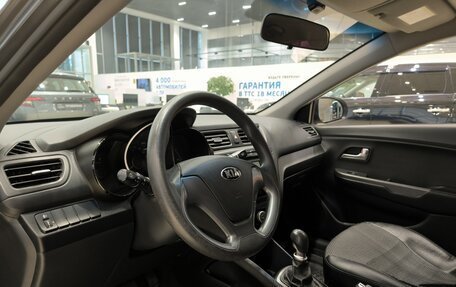 KIA Rio III рестайлинг, 2016 год, 850 000 рублей, 20 фотография