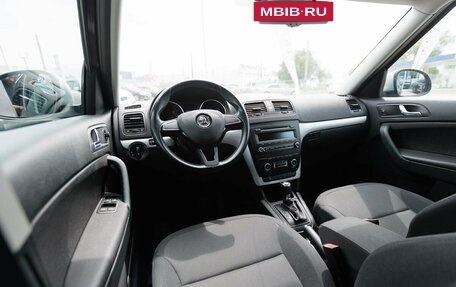 Skoda Yeti I рестайлинг, 2014 год, 1 160 000 рублей, 8 фотография