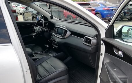 KIA Sorento III Prime рестайлинг, 2018 год, 2 299 000 рублей, 17 фотография