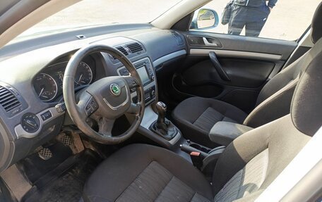 Skoda Octavia, 2011 год, 650 000 рублей, 20 фотография