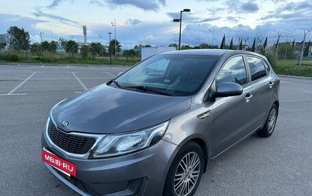 KIA Rio III рестайлинг, 2014 год, 930 000 рублей, 5 фотография