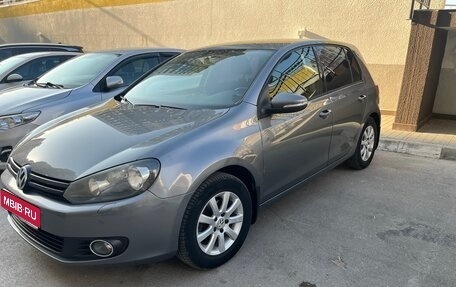 Volkswagen Golf VI, 2011 год, 899 000 рублей, 1 фотография