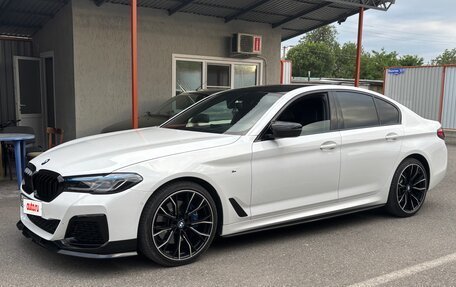 BMW 5 серия, 2020 год, 5 100 000 рублей, 3 фотография