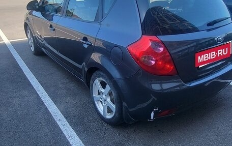KIA cee'd I рестайлинг, 2008 год, 569 000 рублей, 3 фотография