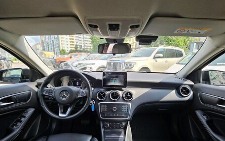 Mercedes-Benz A-Класс, 2017 год, 1 699 000 рублей, 8 фотография