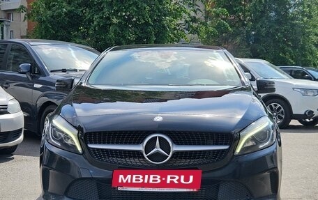 Mercedes-Benz A-Класс, 2017 год, 1 699 000 рублей, 2 фотография