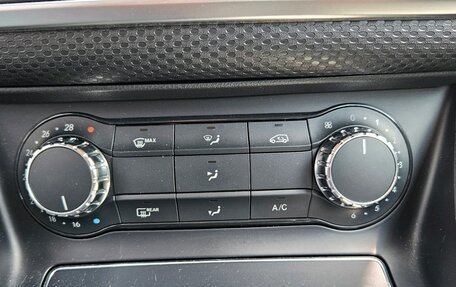 Mercedes-Benz A-Класс, 2017 год, 1 699 000 рублей, 14 фотография