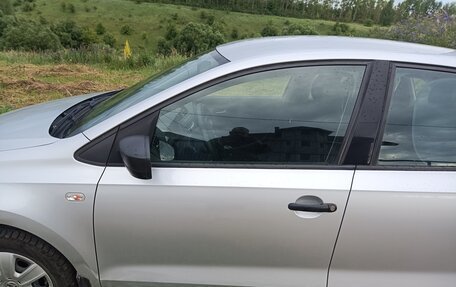 Volkswagen Polo VI (EU Market), 2014 год, 650 000 рублей, 3 фотография