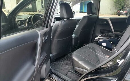 Toyota RAV4, 2016 год, 2 200 000 рублей, 11 фотография