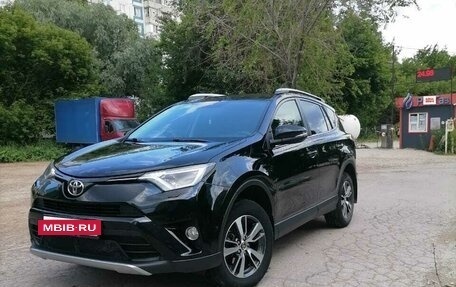 Toyota RAV4, 2016 год, 2 200 000 рублей, 8 фотография