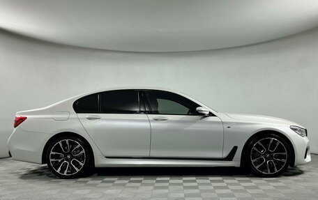 BMW 7 серия, 2017 год, 3 600 000 рублей, 4 фотография