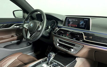 BMW 7 серия, 2017 год, 3 600 000 рублей, 14 фотография