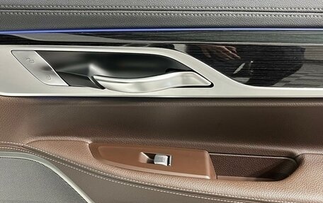 BMW 7 серия, 2017 год, 3 600 000 рублей, 22 фотография