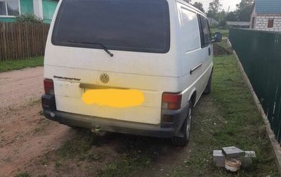 Volkswagen Transporter T4, 2002 год, 743 000 рублей, 1 фотография