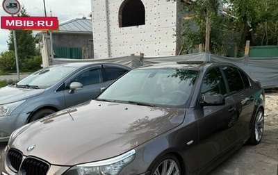 BMW 5 серия, 2004 год, 980 000 рублей, 1 фотография