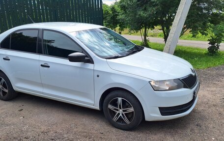 Skoda Rapid I, 2015 год, 1 150 000 рублей, 4 фотография