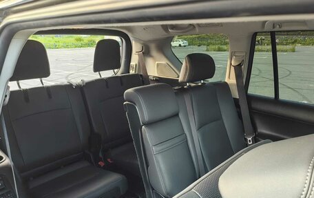 Toyota Land Cruiser Prado 150 рестайлинг 2, 2018 год, 5 500 000 рублей, 10 фотография