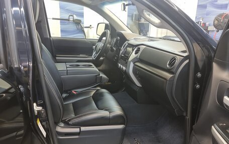 Toyota Tundra II, 2014 год, 5 200 000 рублей, 4 фотография