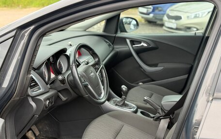 Opel Astra J, 2015 год, 709 000 рублей, 8 фотография